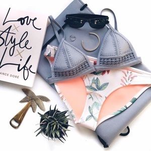 AUTHENTIC Triangl Bikini